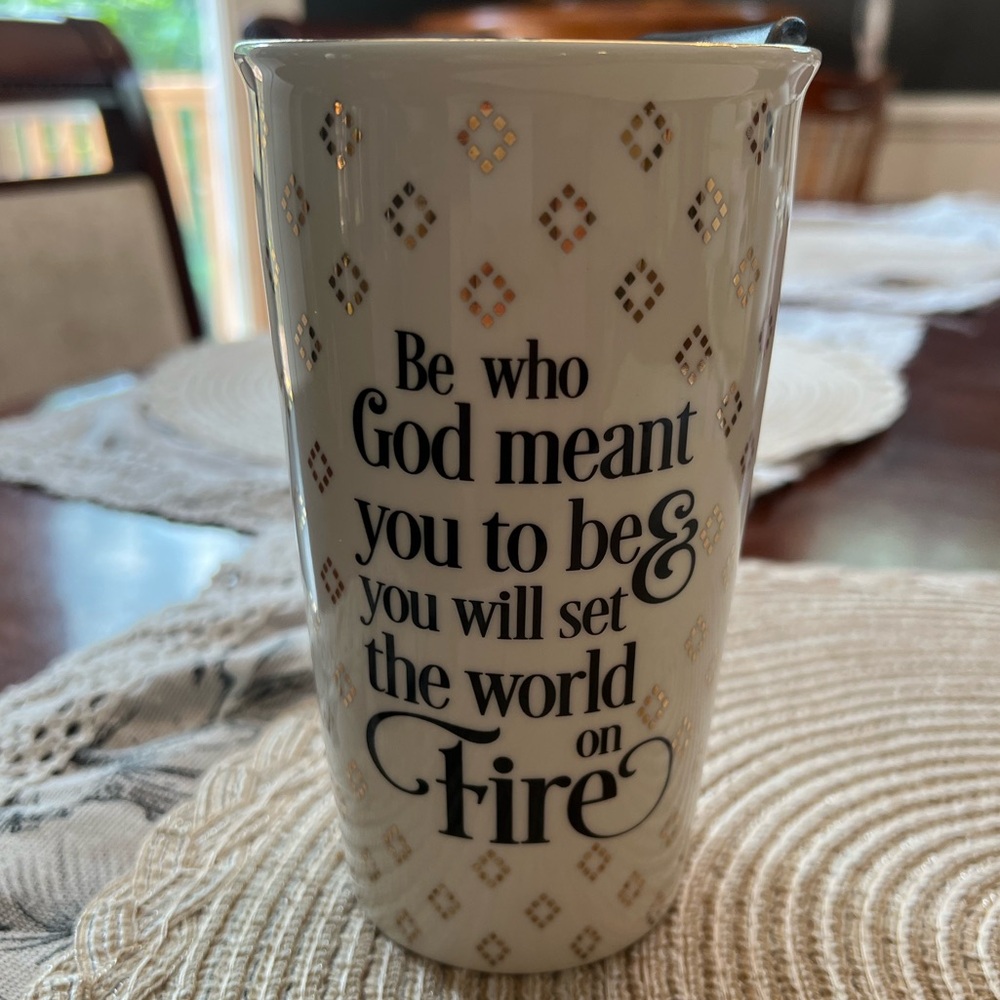 Travel mug